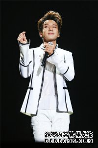 黄致列首场北京演唱会 五大看点吸睛开唱